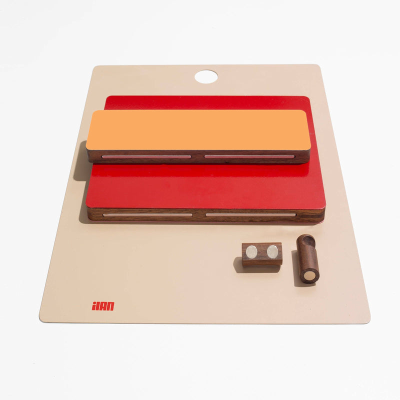 Ilan Easel: Warm Tones - Wms&Co.