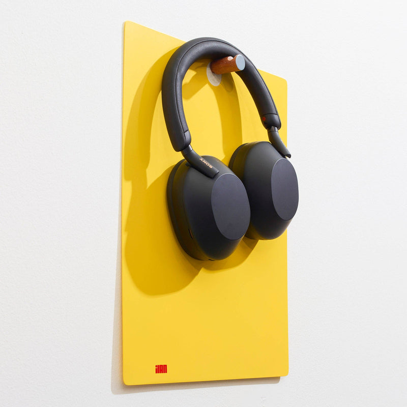 Magnetic Wall/Desk Clipboard: Yellow - Wms&Co.