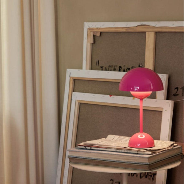 Verner Panton Flowerpot Portable Lamp: Pink