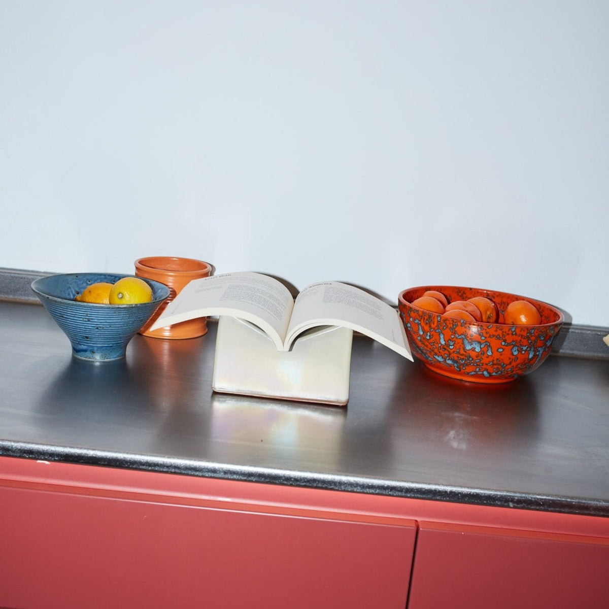 Ceramic Art Book Stand | Apartamento – Wms&Co.