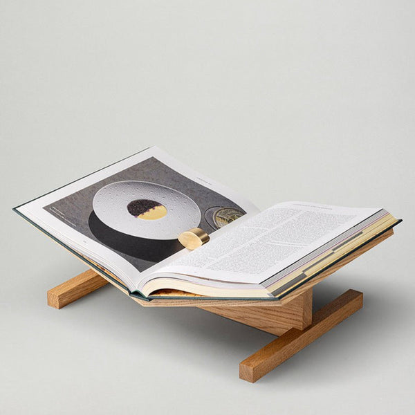 Page XL Book Stand: Natural Oak - Wms&Co.