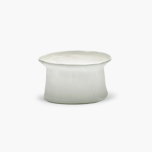 La Mére Ebony Ceramic Pedestal: Whites - Wms&Co.
