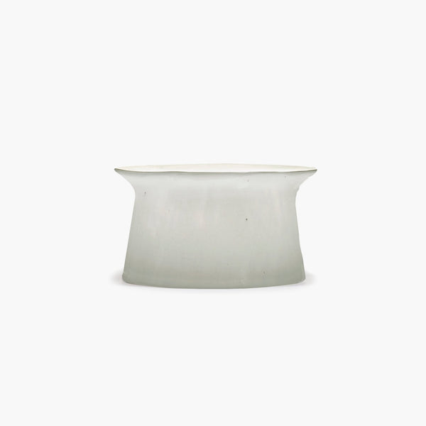 La Mére Ebony Ceramic Pedestal: Whites - Wms&Co.