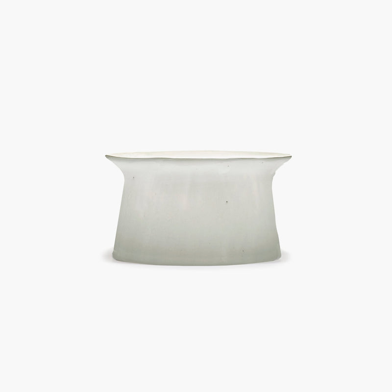 La Mére Ebony Ceramic Pedestal: Whites - Wms&Co.