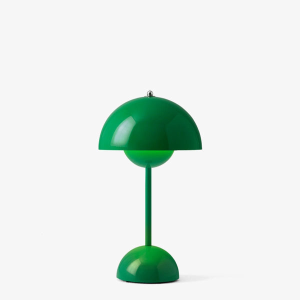 Verner Panton Flowerpot Portable Lamp: Green