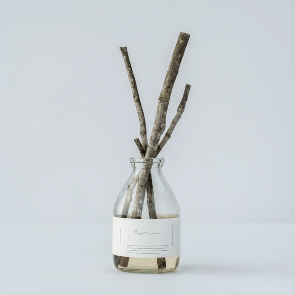 Forest Bathing Diffuser with Tamusiba Branches - Wms&Co.