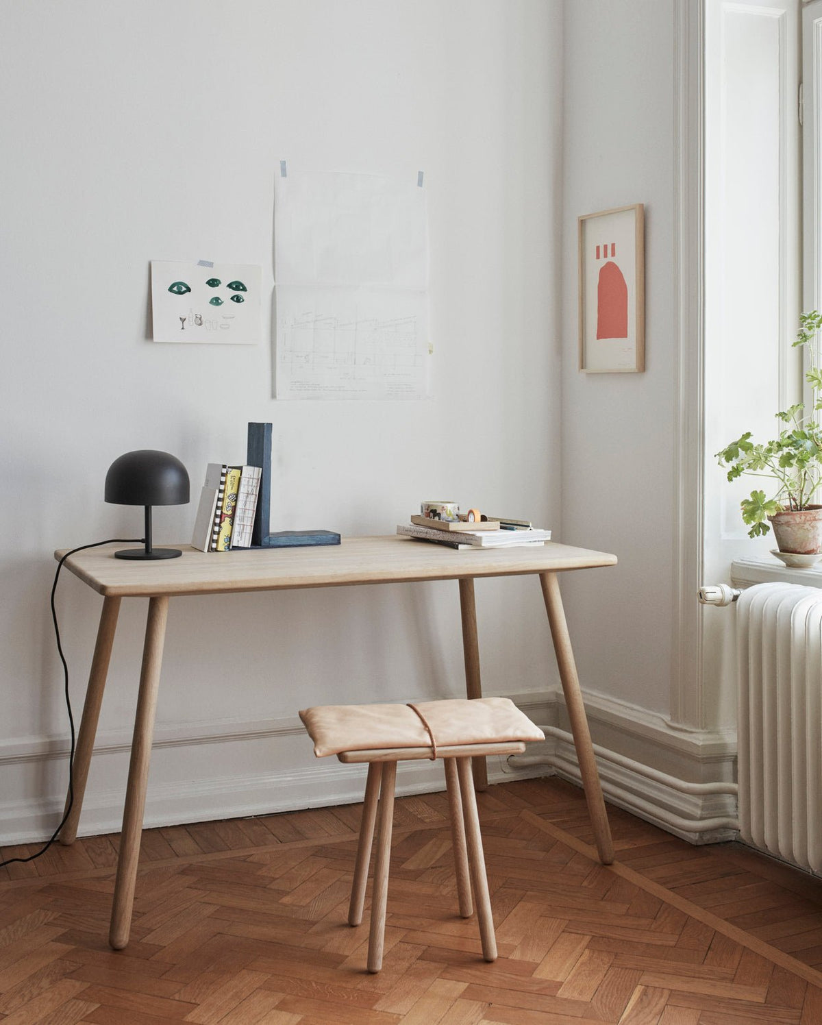 Skagerak Georg Desk Solid Oak – Wms&Co.