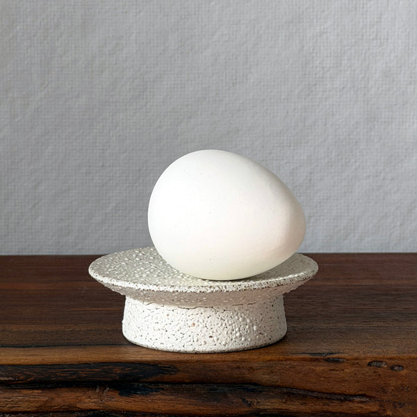 Yohaku Porcelain Egg Fragrance Diffuser - Wms&Co.