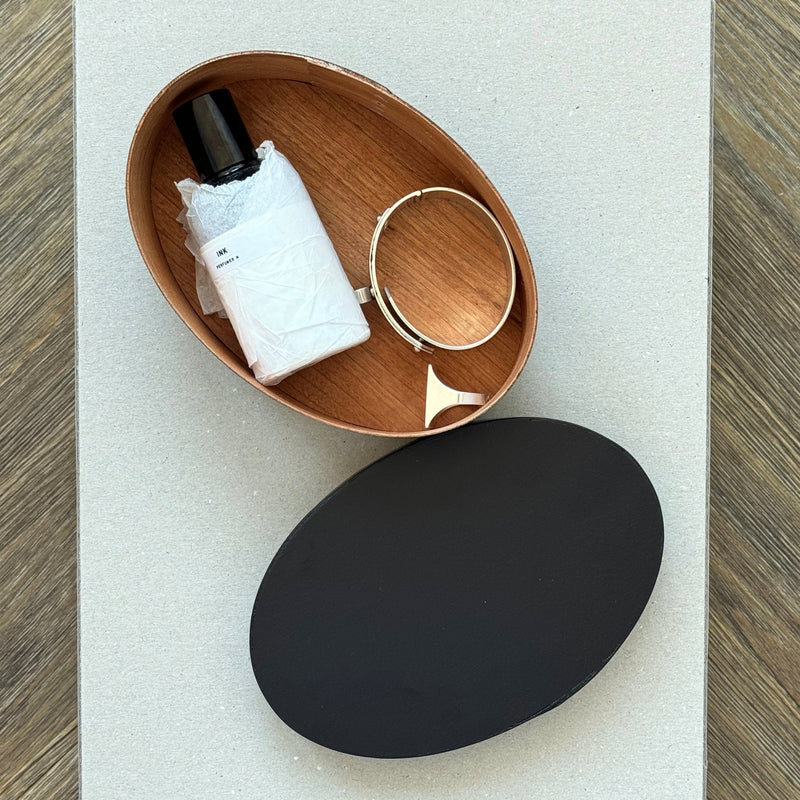 Black Shaker Boxes: Round – Wms&Co.
