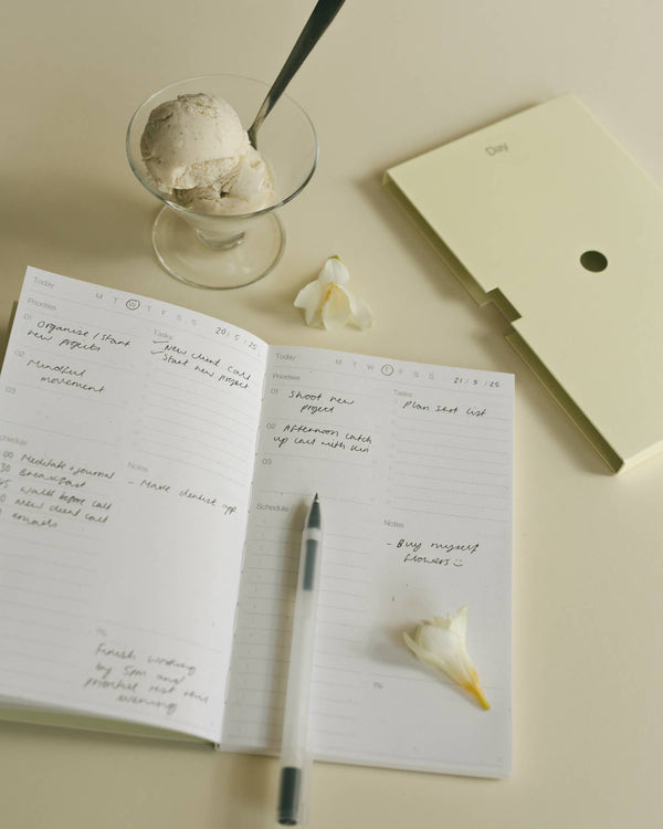 WH Day Planner with Slipcase