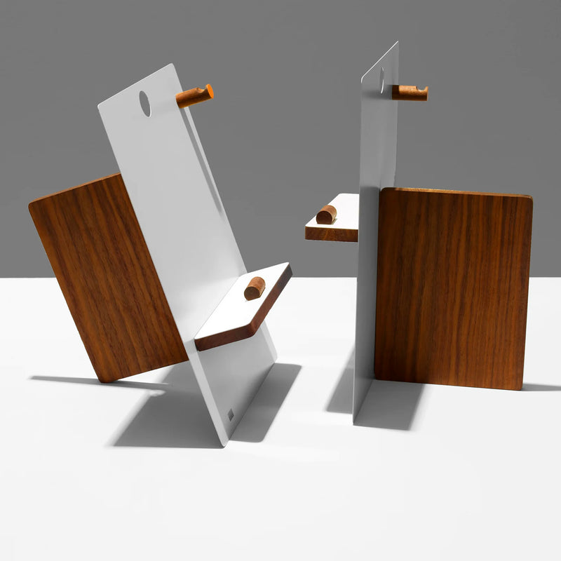 Ilan Easel: Grey - Wms&Co.