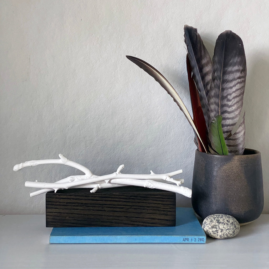 Porcelain Scenting Branches Ebony