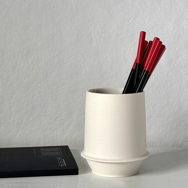 KW Desk Cup: Ivory