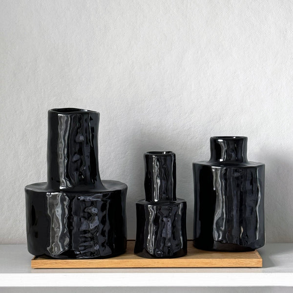 Héléna Marie Vases: Deep Black - Wms&Co.