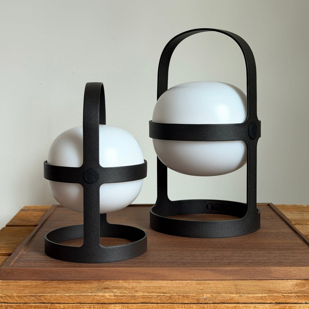 ROSENDAHL Soft Spot Solar CircularS ブラック Soft Spot Portable Solar Lantern, Black | Danish Design – Wms&Co.