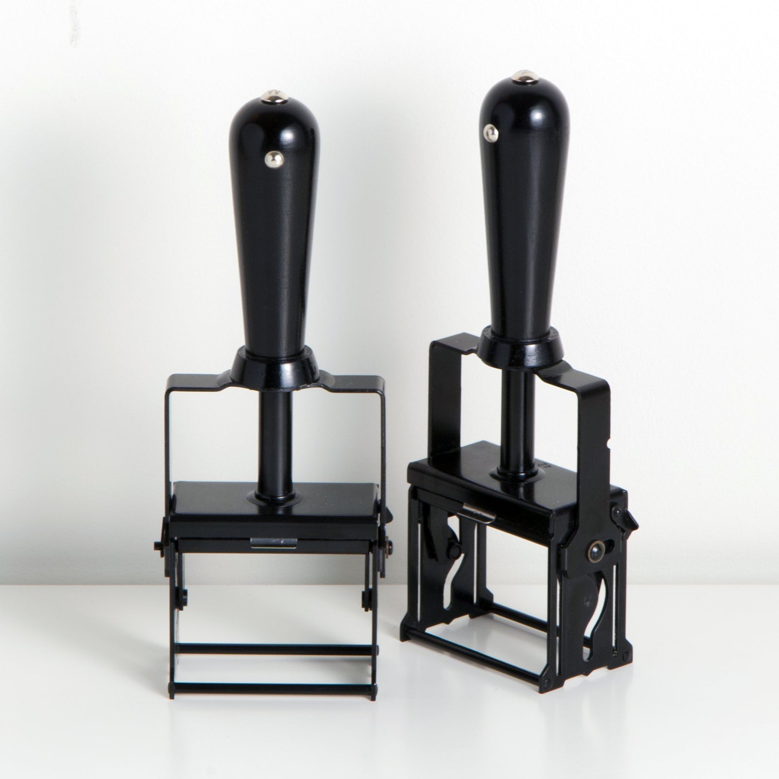 Self-Inking Custom Rubber Stamp: Black+Black metal